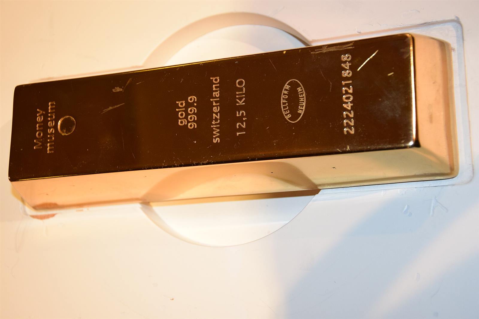 Gold bar, 999.9 fine